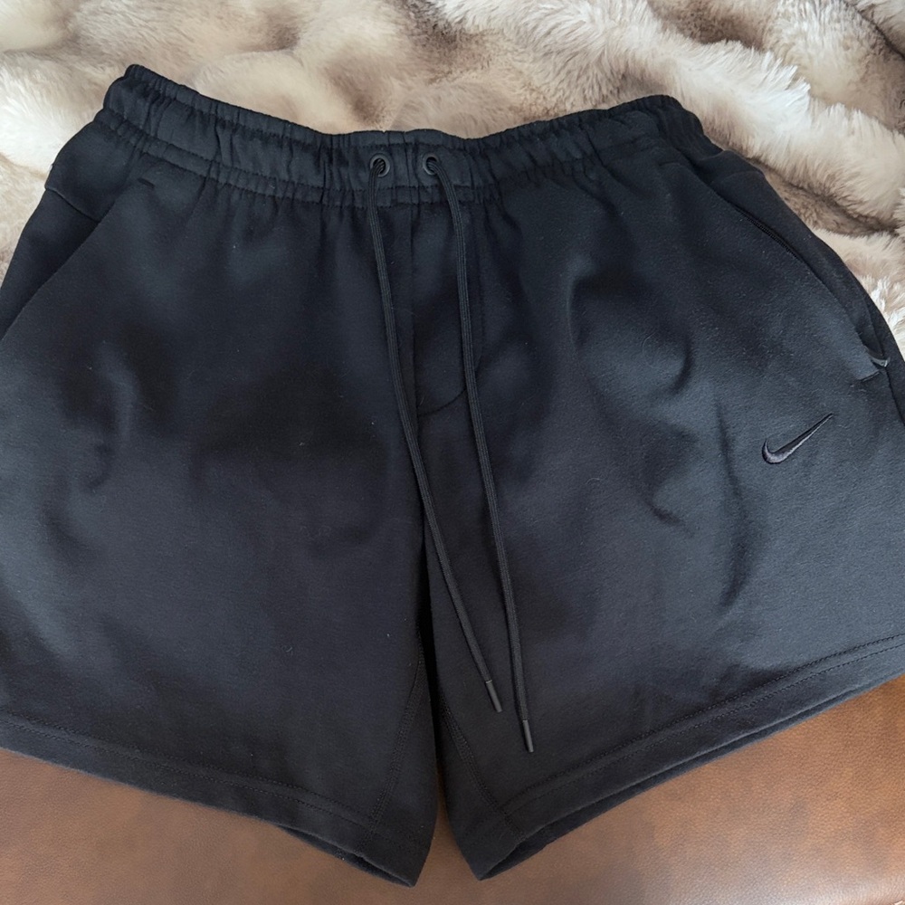 Nike Black Men’s 5 inch shorts